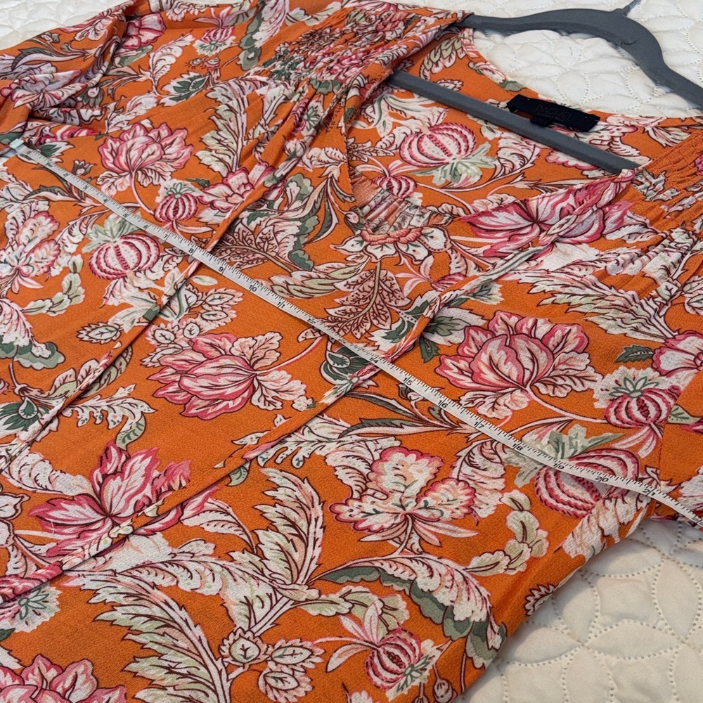 RACHEL Rachel Roy Orange Whimsical Floral LS BlouseW/Smocking Details V-Neck EUC - Picture 10 of 11